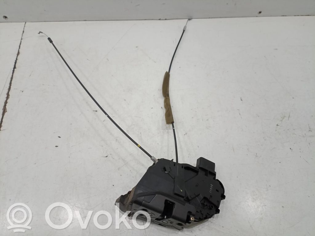 Mazda 3 I Slēdzene (pie roktura) 