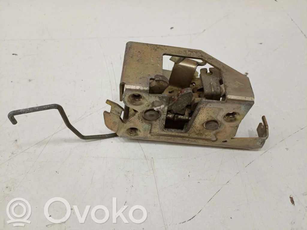 Rear door lock   352464,352465