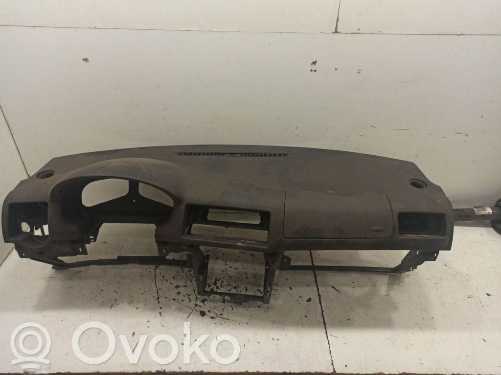 Dashboard   1J1857181A
