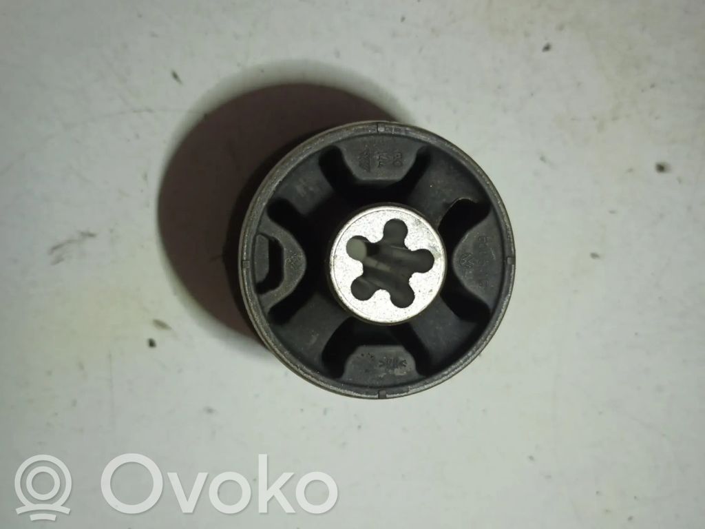 Galinis traversas   5Q0541C,NOVO,SINOBLOCO