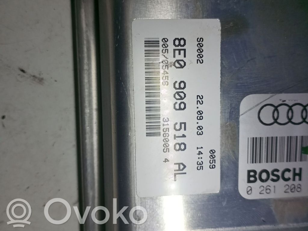 Unidad de control/módulo del motor   8E0909518