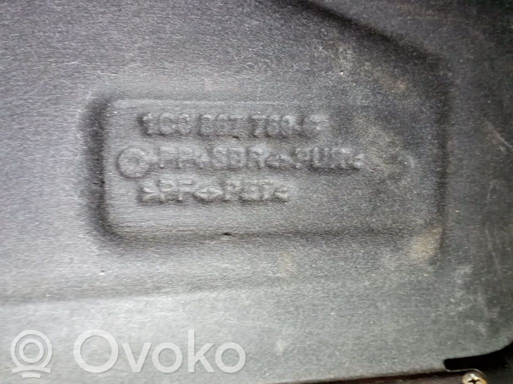Parcel shelf   1C0857769C