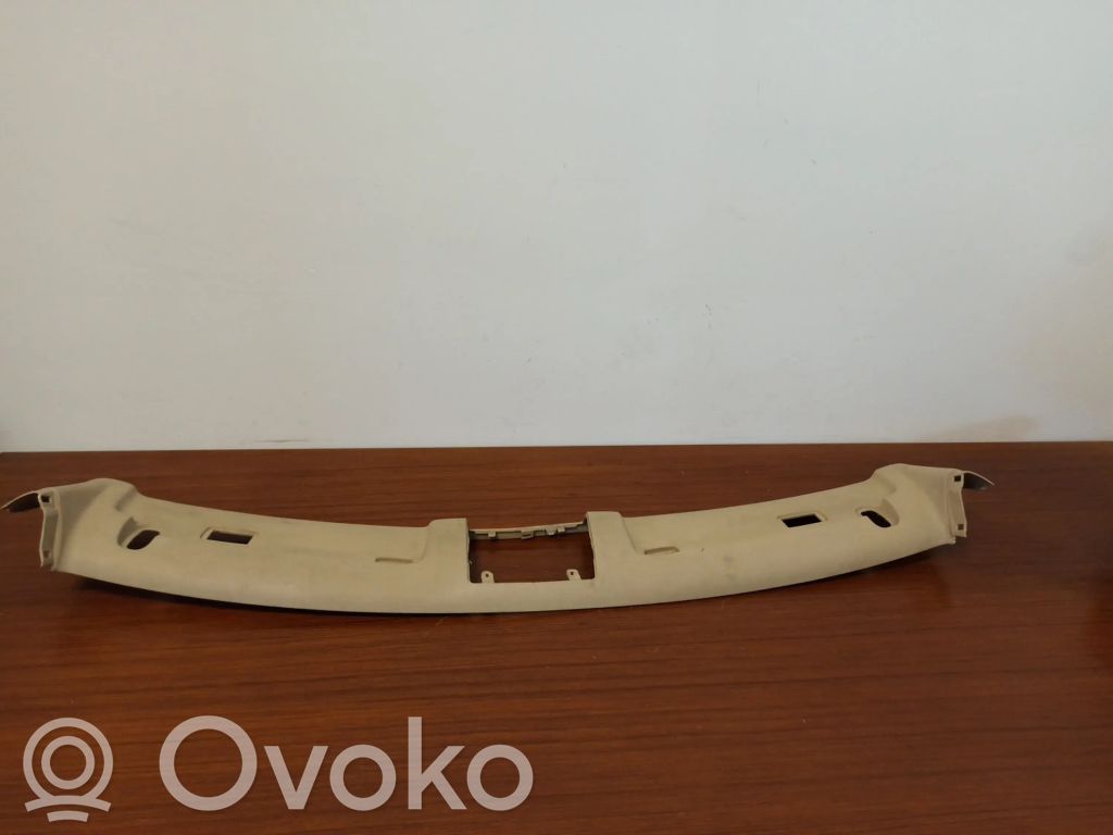 Volkswagen New Beetle Front windscreen/windshield window 