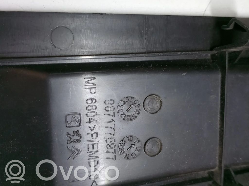 Citroen Berlingo Nopeusmittari (mittaristo) 
