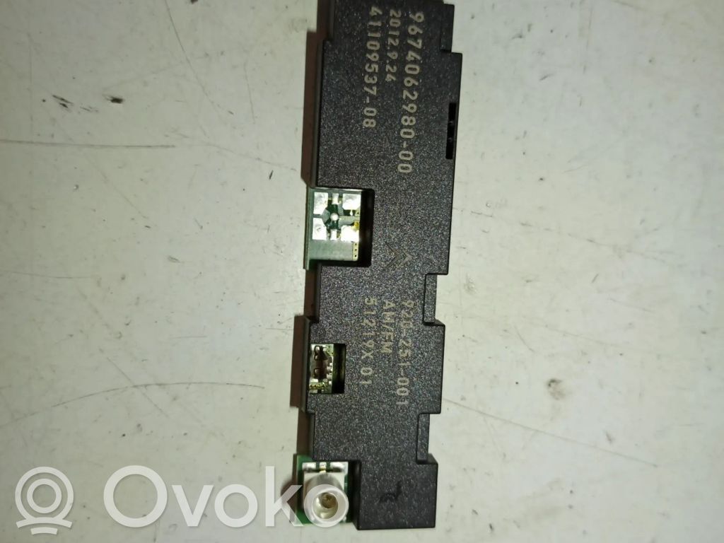 Radio / CD-Player / DVD-Player / Navigation   9674062980,920251001