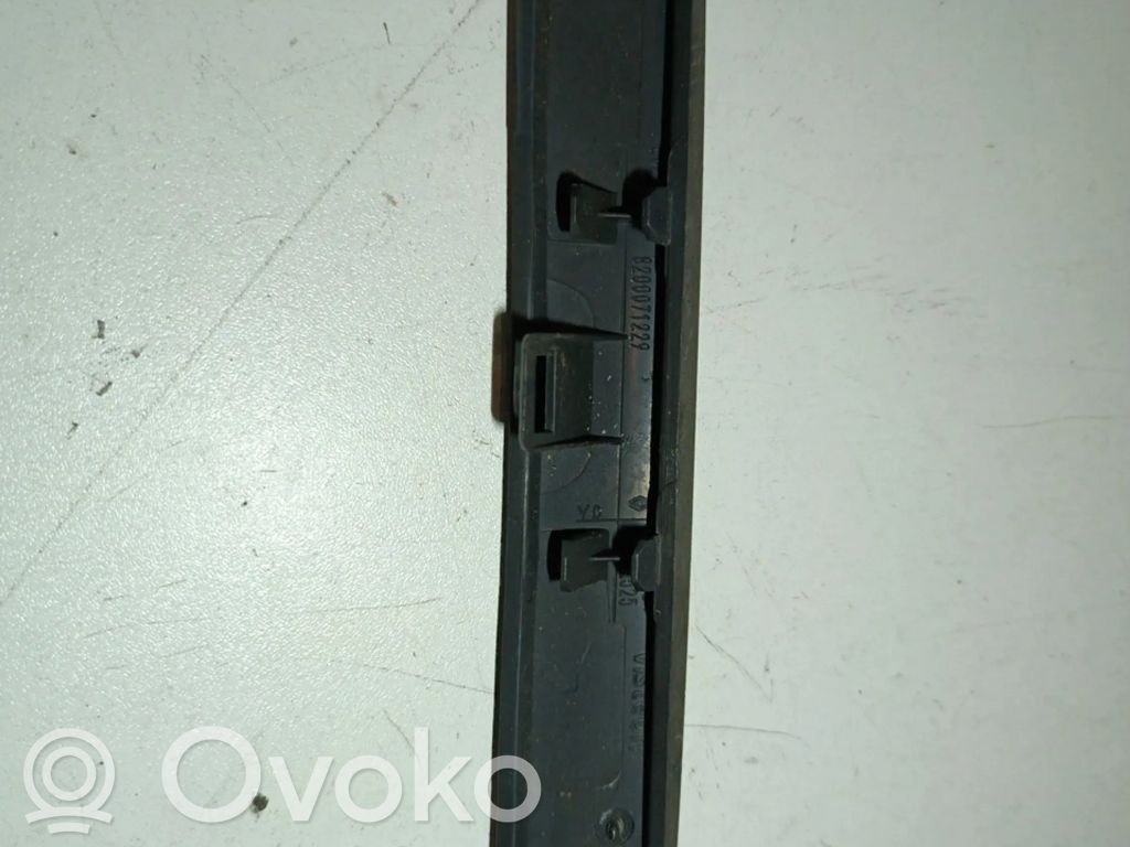 Kojelauta   8200071228,8200071229