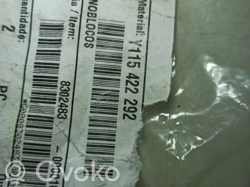 Skoda Favorit Forman (785) Rear wheel hub spindle/knuckle 