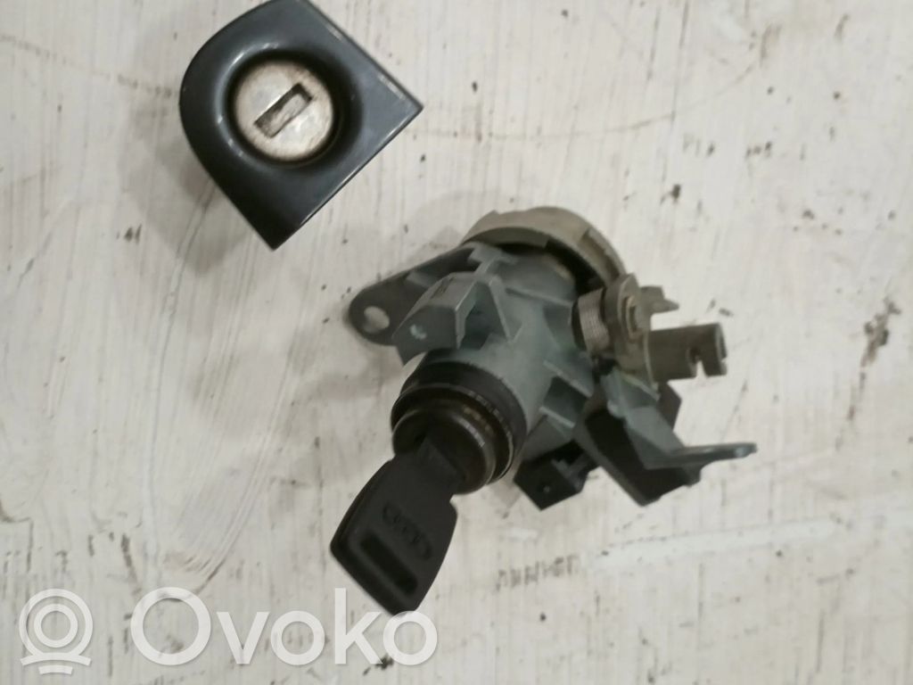 Audi A4 S4 B6 8E 8H Virtalukko 