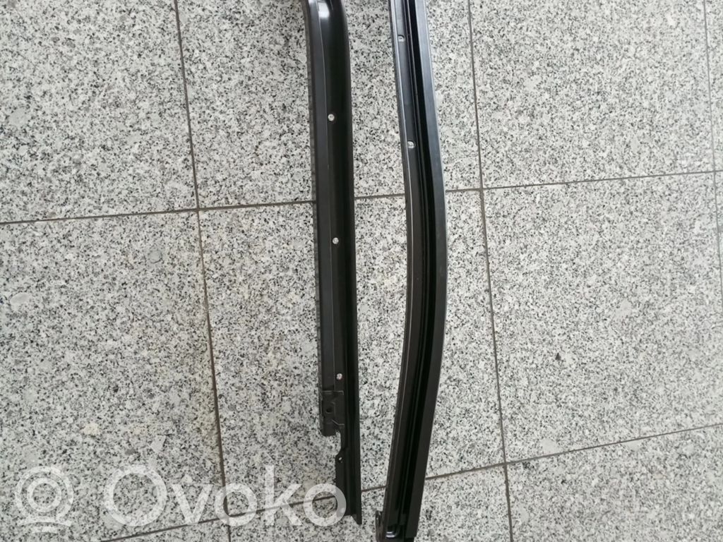 Takalastausovi   08766C02,16965403D