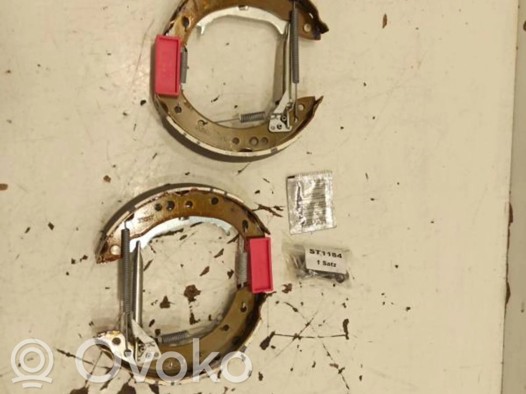 Mitsubishi Colt CZ3 Etujarrusatula 