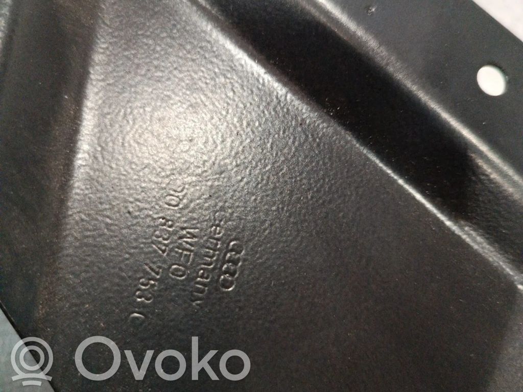 Дверь   8D0837397,8D0837753C