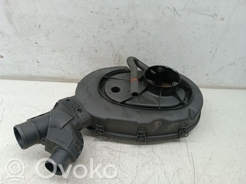 Renault Clio I Air filter box 