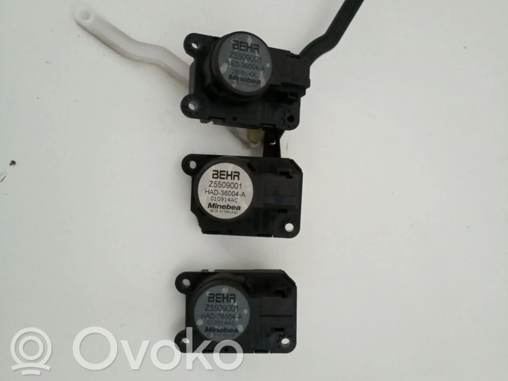 Mazā radiatora ventilators   Z5509001,010914AC,2808149C