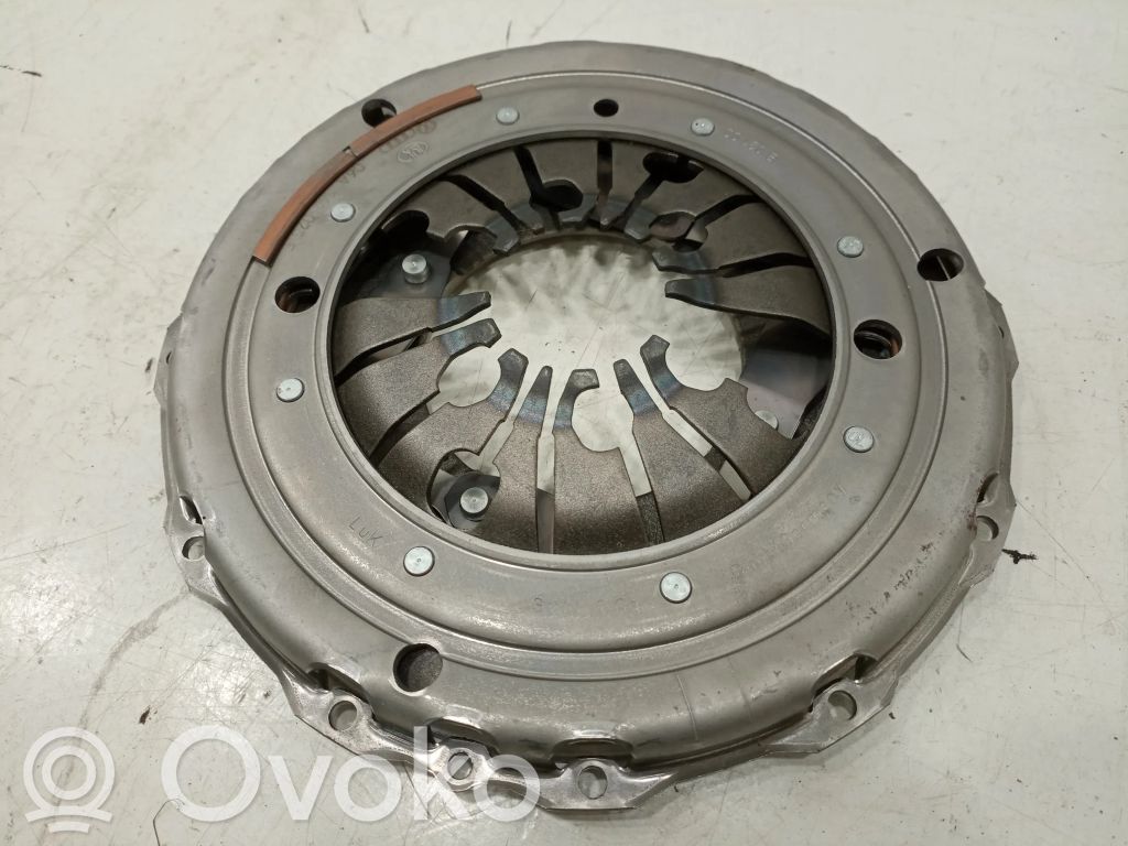 Kit d'embrayage   06A141025,NOVO