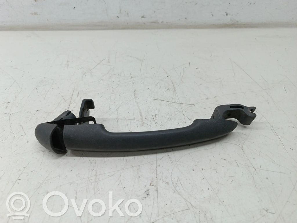 Renault Clio III Coupe door lock (next to the handle) 