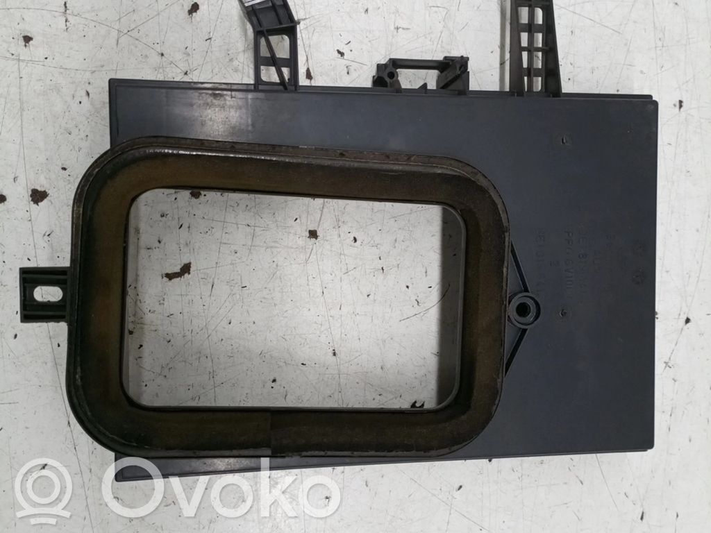Luftfilterkasten   8E1819441,8E1819641A