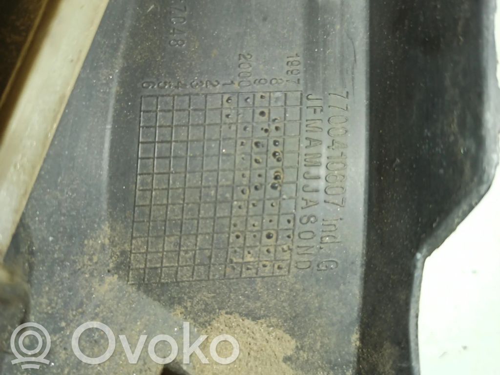 Renault Clio II Priekinis bamperis 