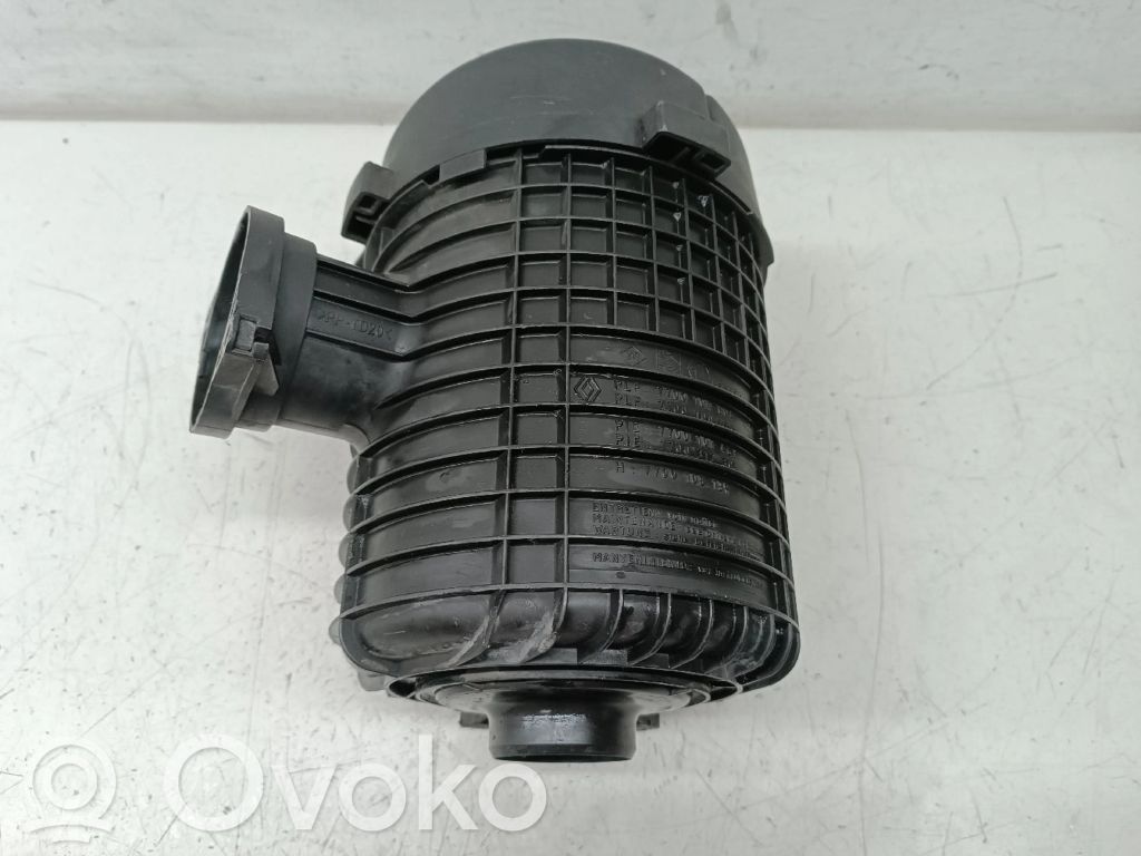Air filter box   7700104604,DANIFICADA