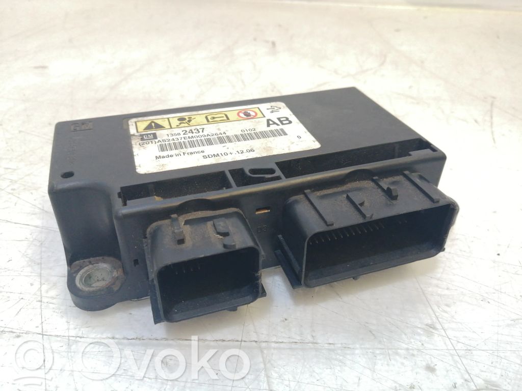 Airbag control unit/module   13582437,R202311331