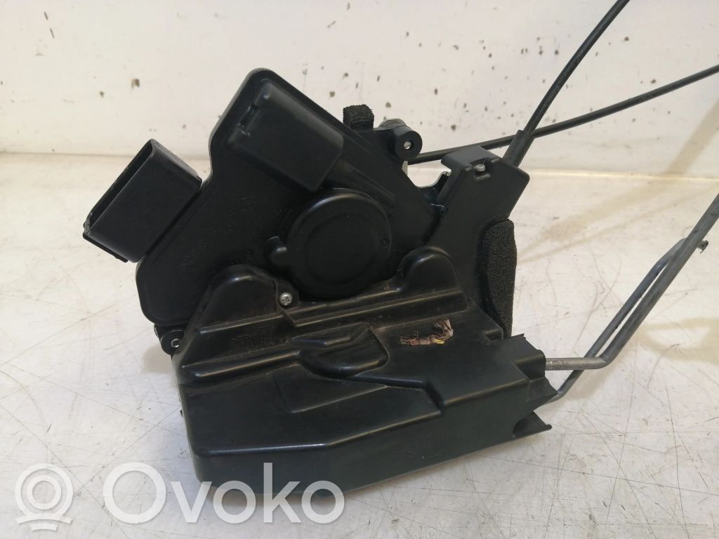 Замок (у ручки)   B83B85L1,R202307225
