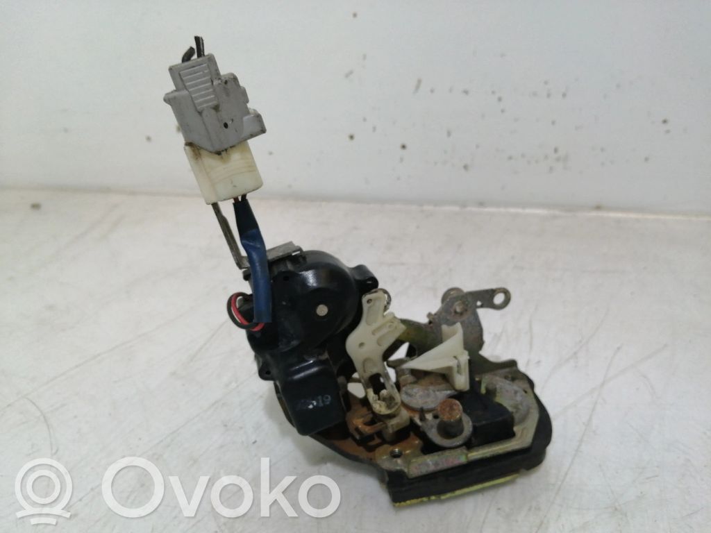 Cerradura de puerta trasera   R202218271