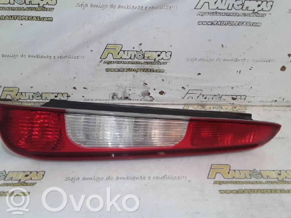 Ford Focus C-MAX Lampă spate în capacul portbagajului 