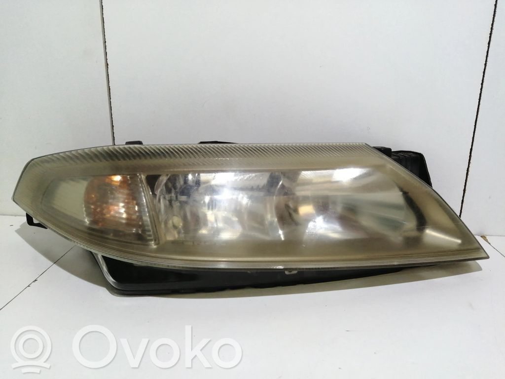 Headlight/headlamp   8200002466,R20227585