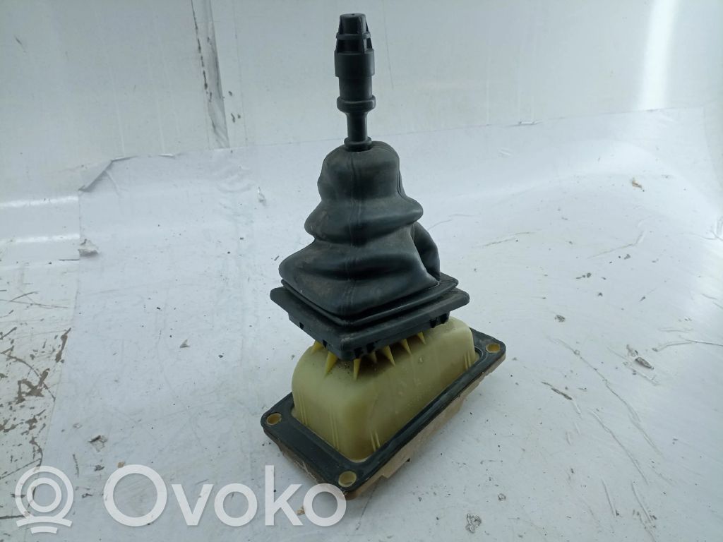 Renault Clio I Gear shifter/selector 