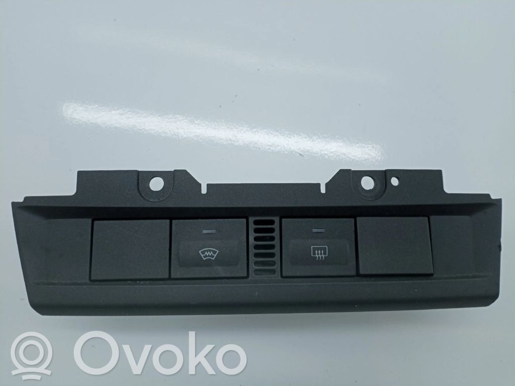 Panelė   4M51130734DC