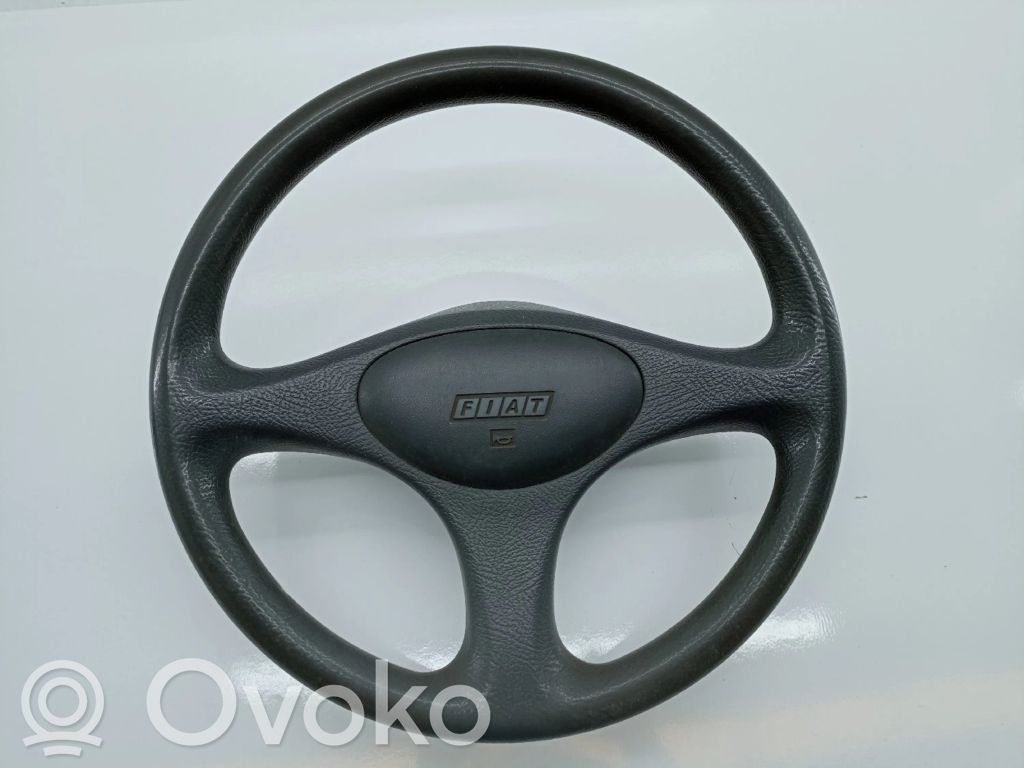 Fiat Palio Ohjauspyörä 