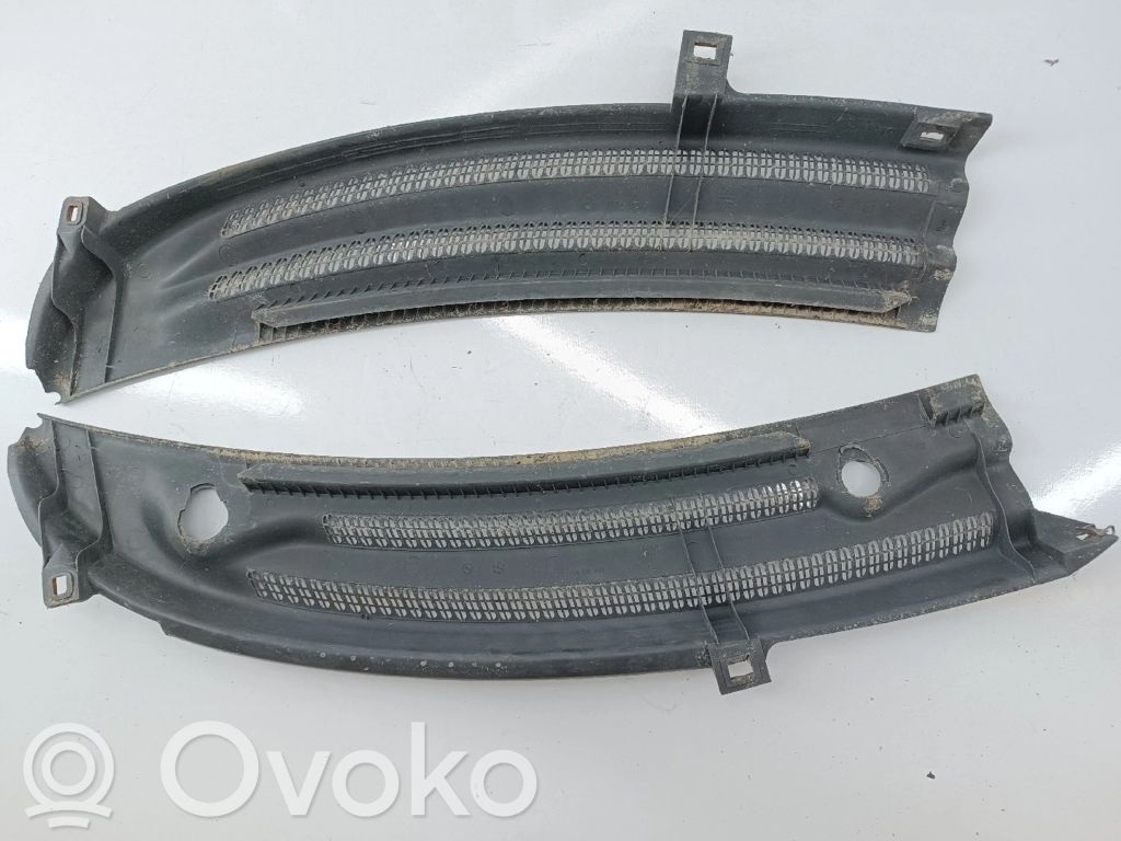Front grill   90532343