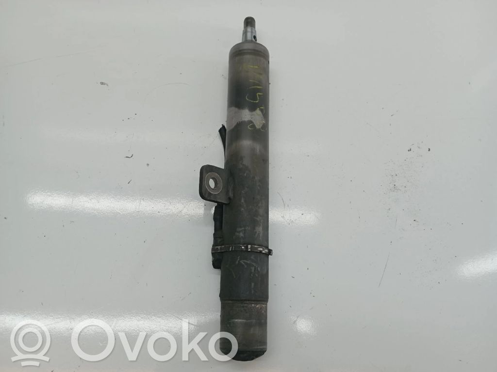 Front shock absorber/damper