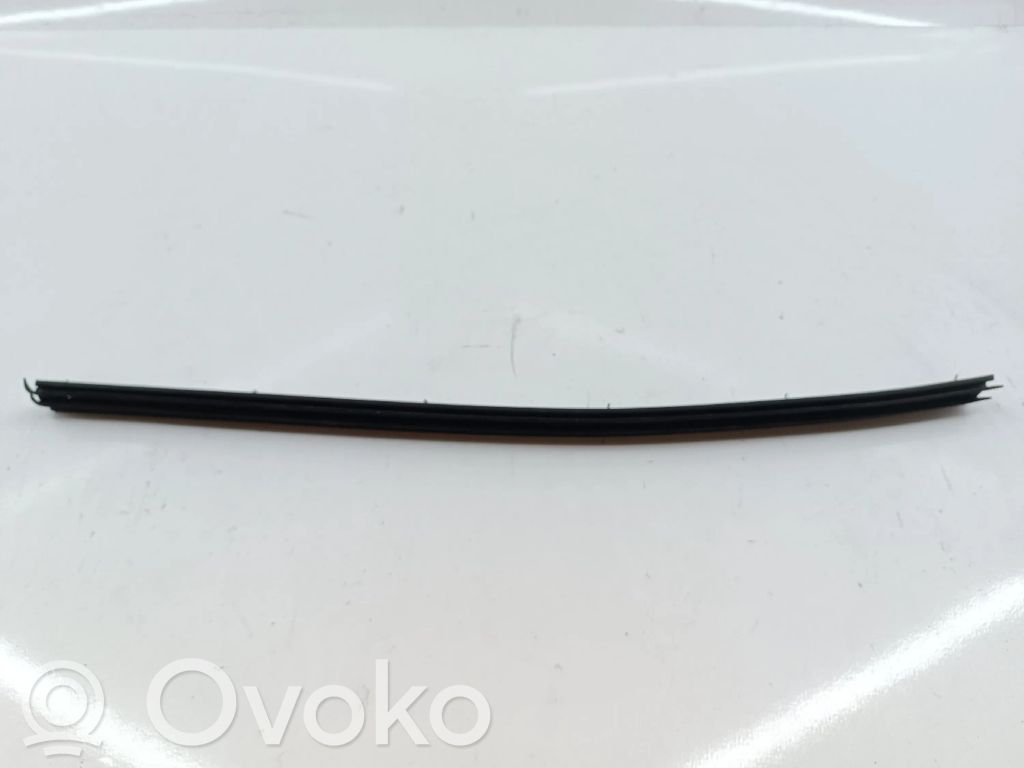 Front door interior handle   ESQUERDA,TRASEIRA