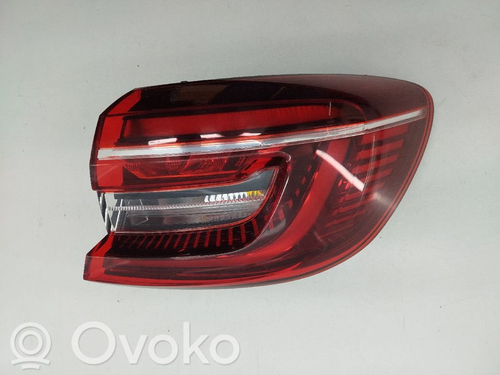 Tailgate rear/tail lights   265509761R,265504885R