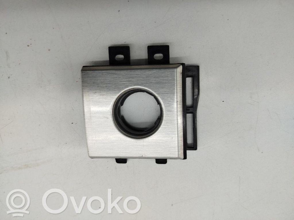 Панель   BJ3214F562AB