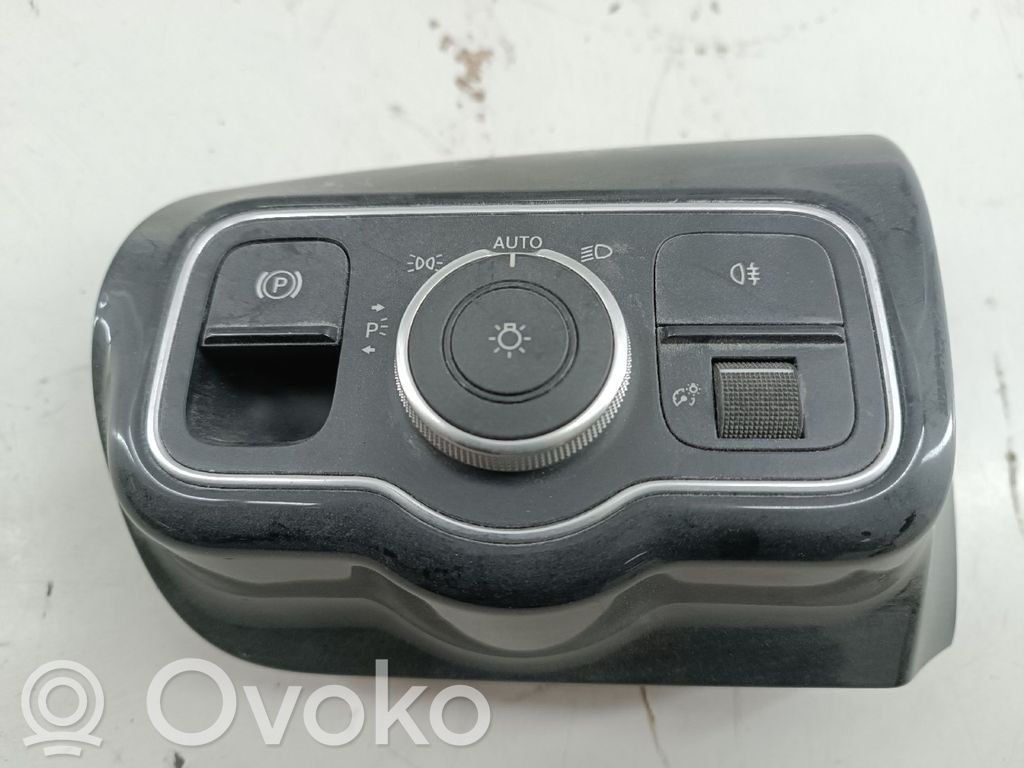 Mercedes-Benz A W177 Otros interruptores/perillas/selectores 
