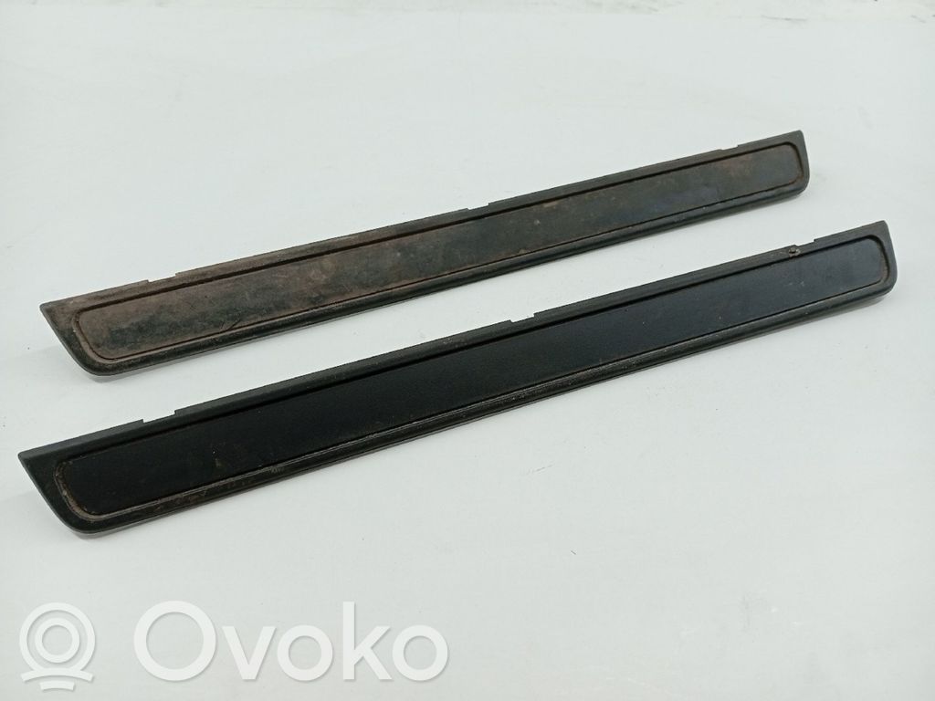 Takakulmapaneeli   94060FG070