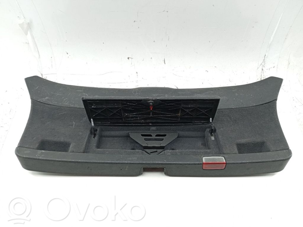 Puerta del maletero/compartimento de carga   8E9867979