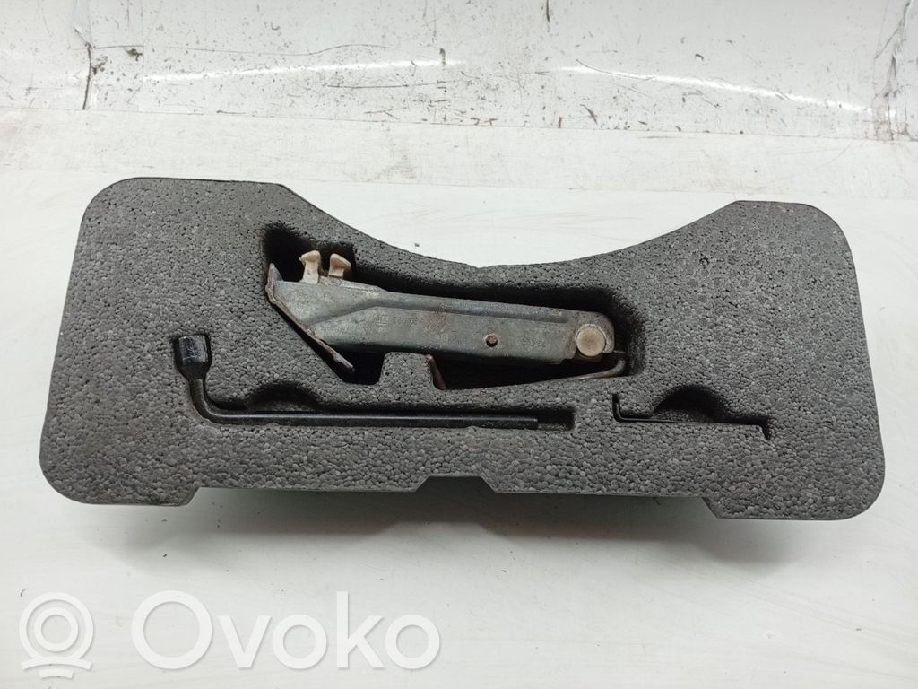 Opel Corsa B Aizmugurējā ceturtdaļa mašīnas 