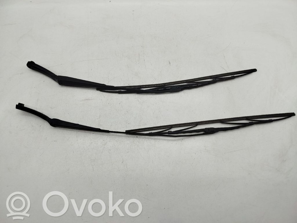 Priekšējā loga stikls   962101468B,962101478B