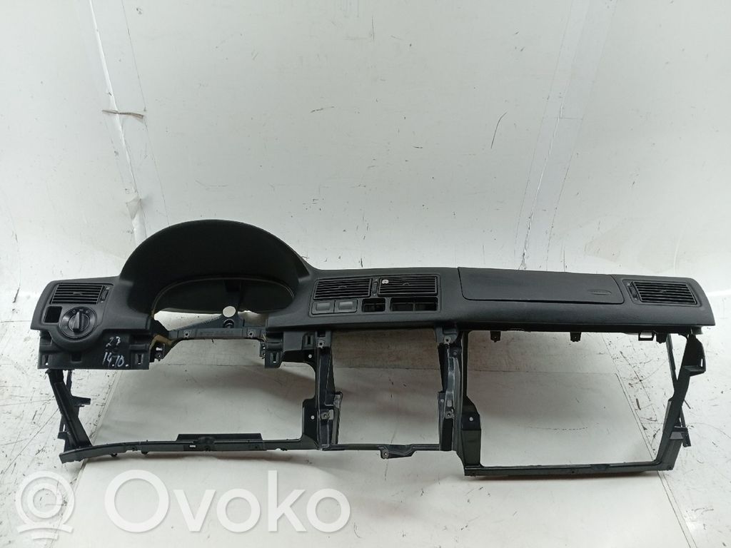 Kojelauta   1J1857181A
