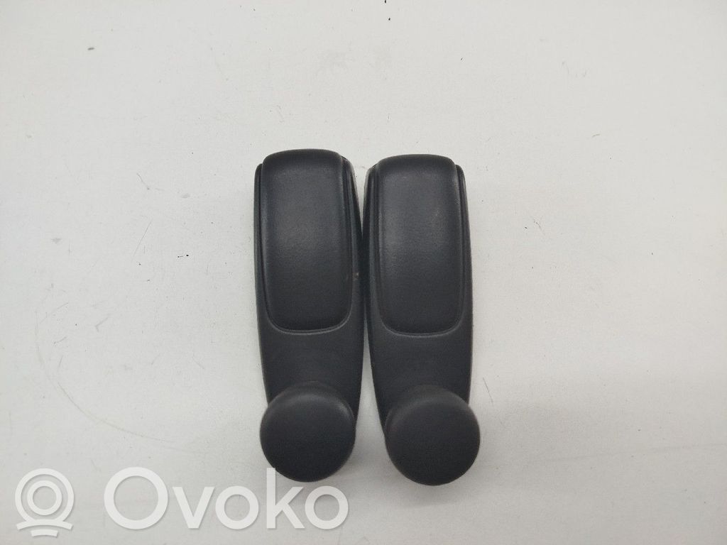 Citroen C4 I Boczki / Poszycie drzwi przednich 