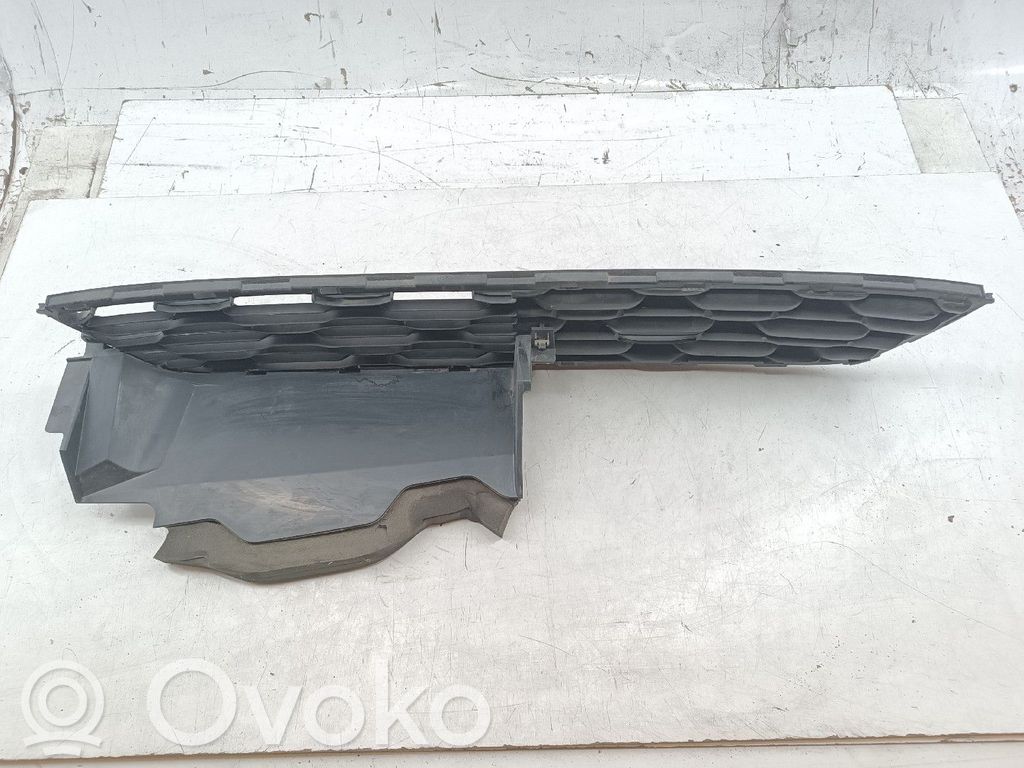 Grille de calandre avant   531120H130,532950H030