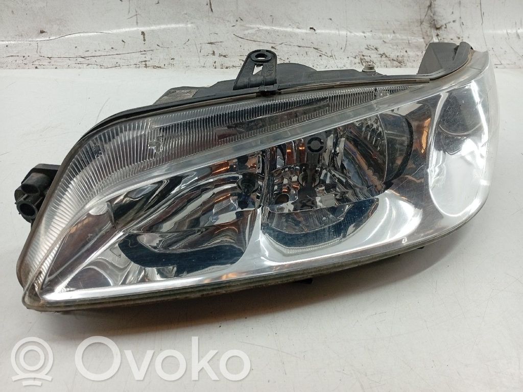 Scheinwerfer   88203990