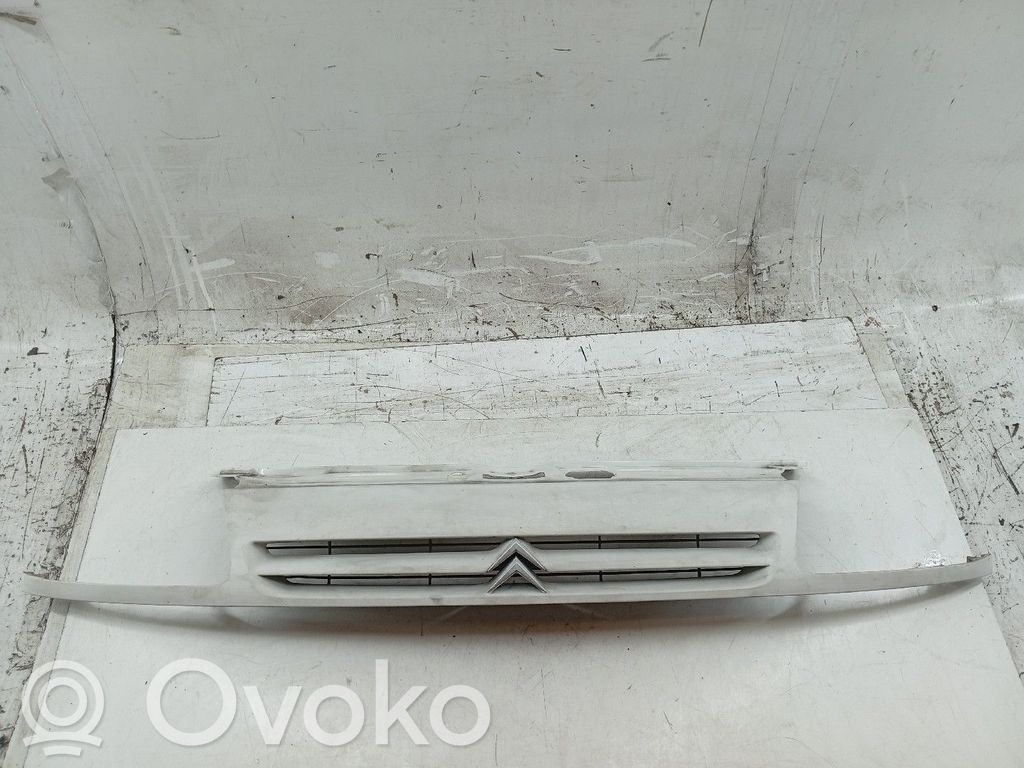 Citroen Saxo Front grill 