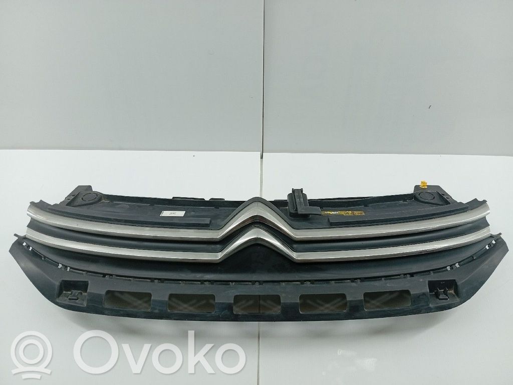 Grille de calandre avant   9812063477