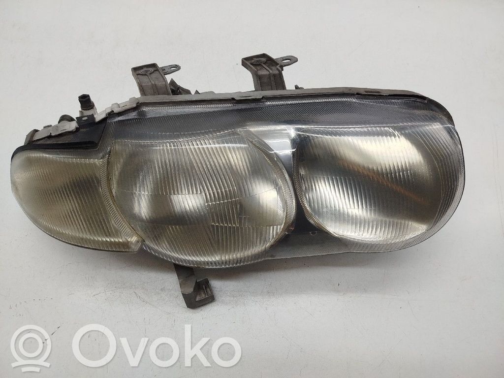 Priekšējais lukturis   94FR40220748
