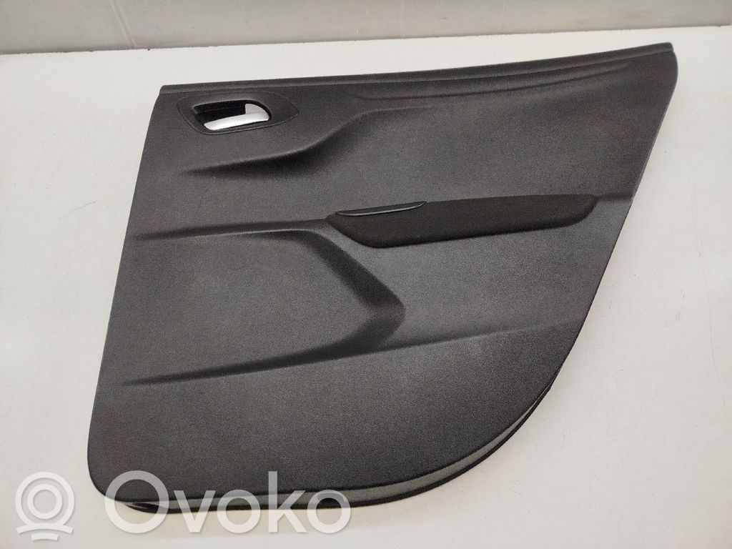 Citroen C-Elysée Takaoven verhoilu 