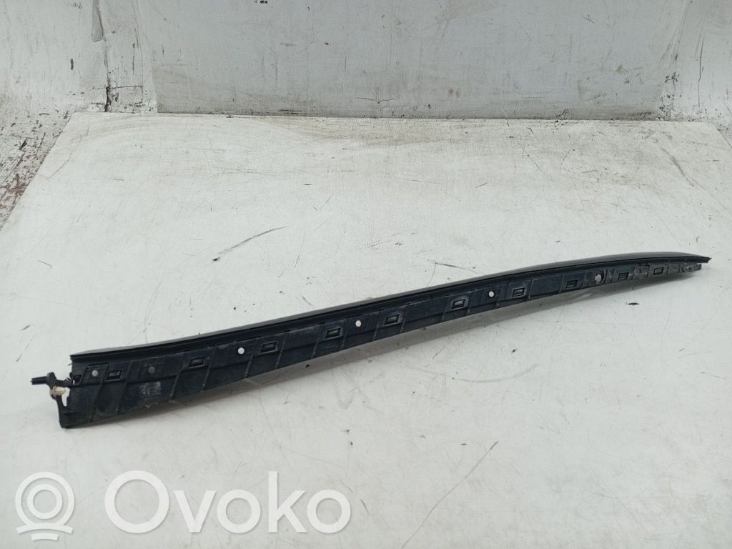 Front windscreen/windshield window   5P0854541
