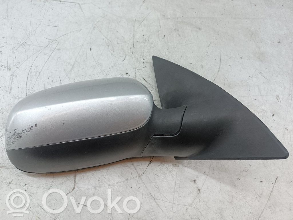 Opel Corsa C Front door electric wing mirror 